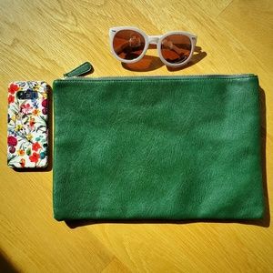 Large Forest Green Forever 21 NWOT Clutch